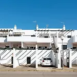Aptº Atalaya , Cerca De La Playa Lejlighed
