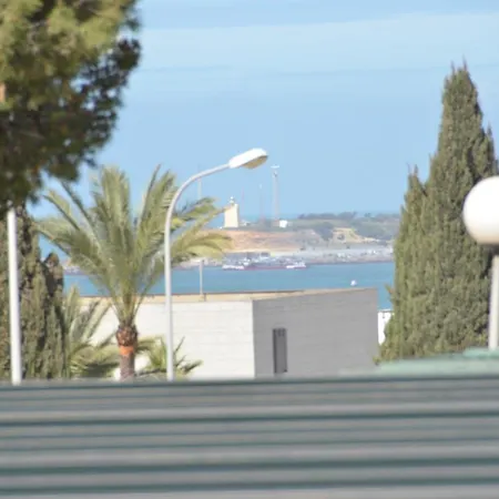 Aptº Atalaya, Junto A La Playa
